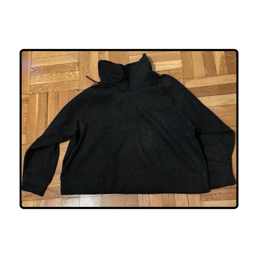 Old Navy Fleece Workout Turtleneck